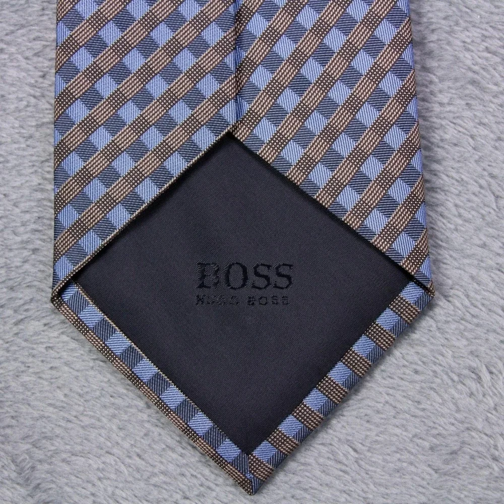 Hugo Boss Mens‎ Blue Geometric Neck Tie 100% Silk Made in Italy